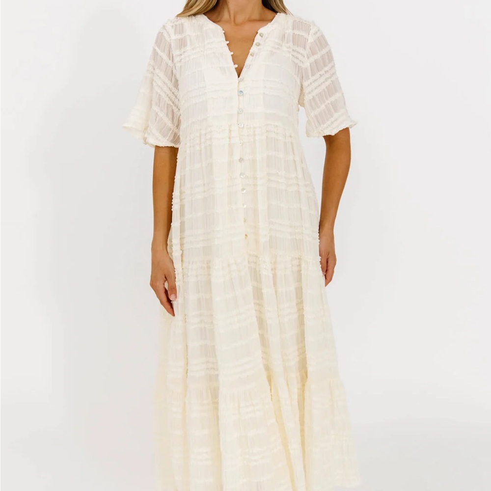 Worth Collective Kristin Tiered Ivory Maxi Dress | Bump Friendly | Size M
